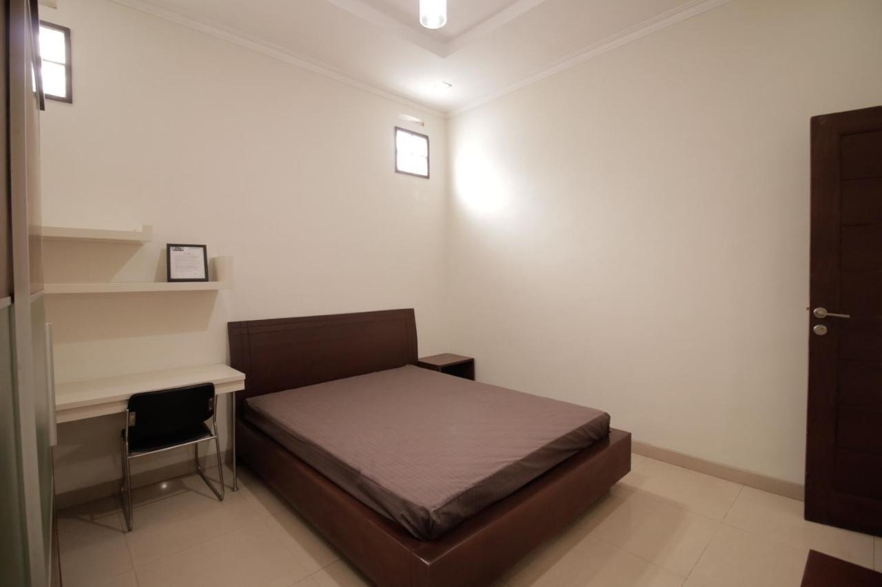 Stay Inn Pasteur Bandung, Husein Sastranegara Airport Esterno foto