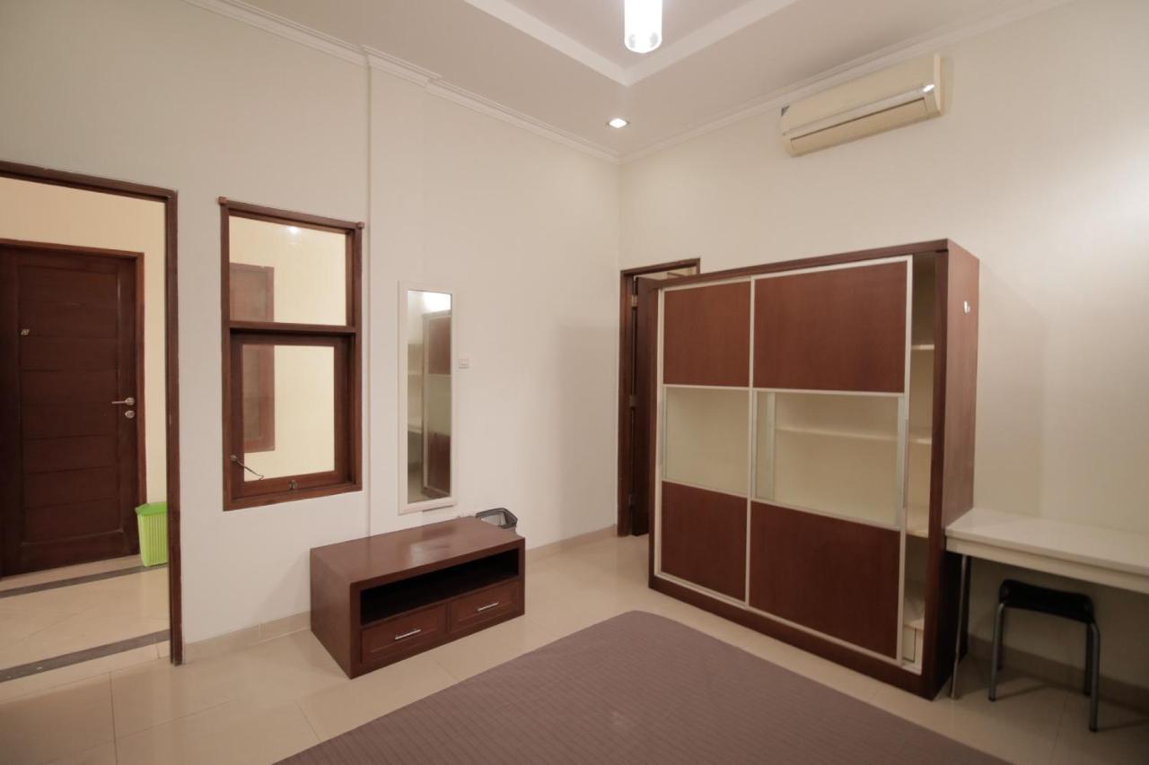 Stay Inn Pasteur Bandung, Husein Sastranegara Airport Esterno foto