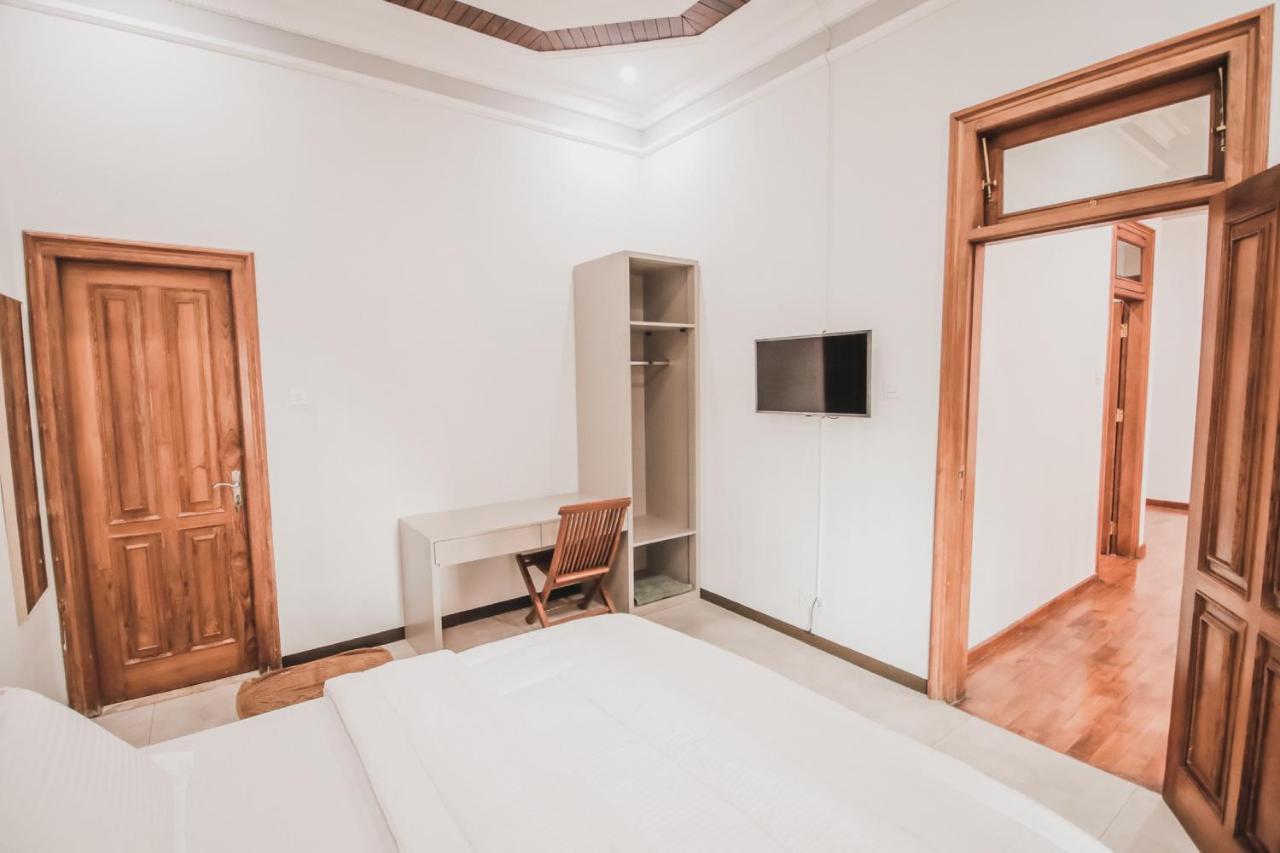 Stay Inn Pasteur Bandung, Husein Sastranegara Airport Esterno foto